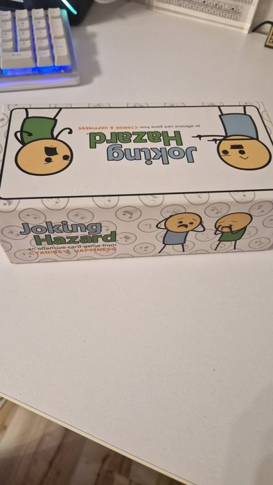 Joc societate Joking Hazard