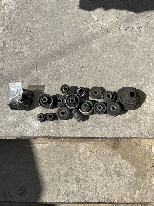 Зап части Ауди 100