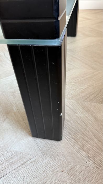 Стълена холна маса