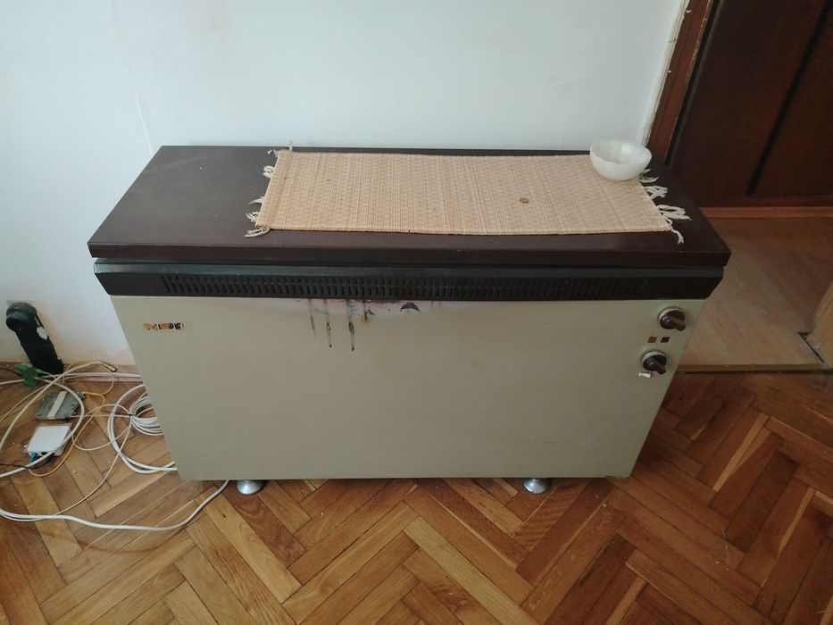 Подарявам мебели