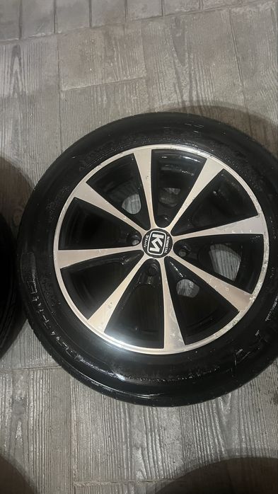 Se vinde Jante+Cauciucuri , pentru Dacia Logan