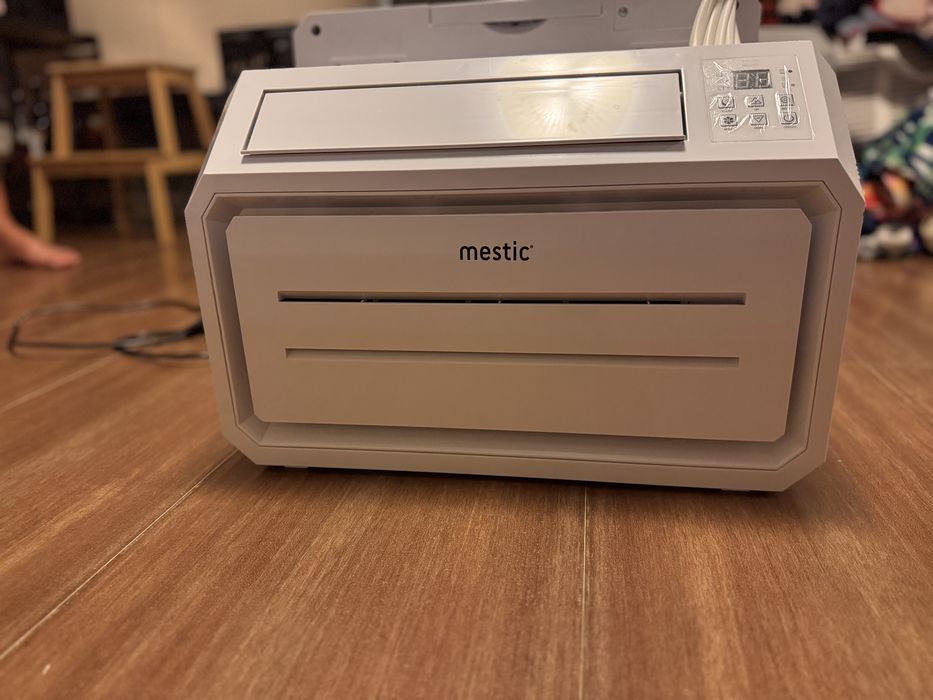 Климатик за каравана Mestic SPA-3000, отлично състояние