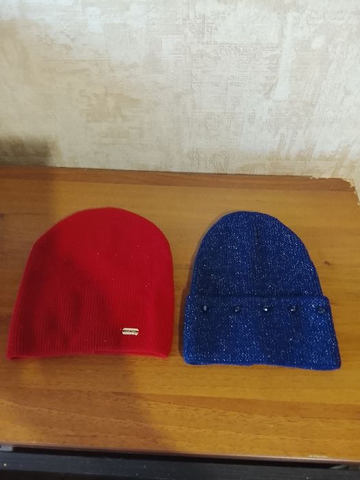 Кепки, платки ,шапки