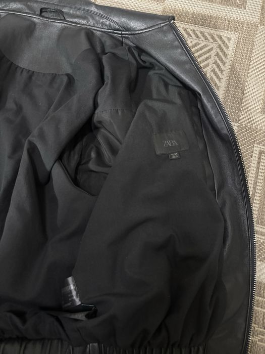 Кожанка черная  Zara