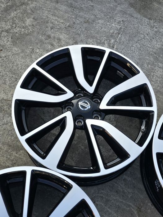 Джанти 19 / 5х114,3 - Nissan 5x114,3