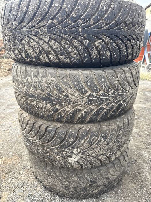 Продам шины б/у зима