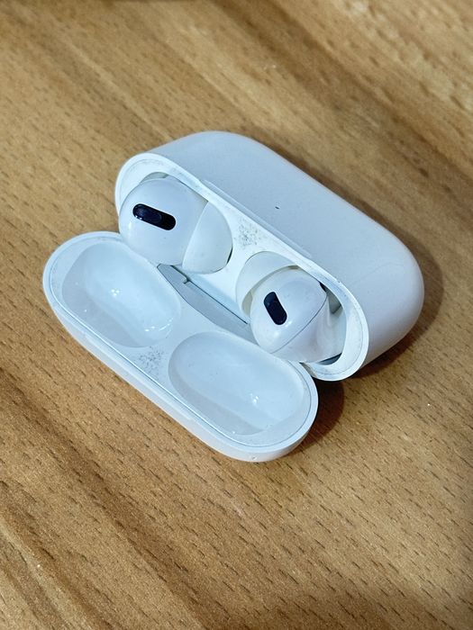 продам airpods pro!