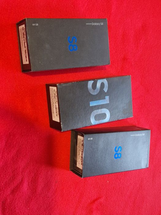 Cutie telefon Samsung S8 si S10
