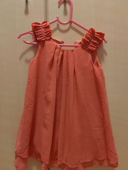 Rochițe  fetite 98 /104 cm
