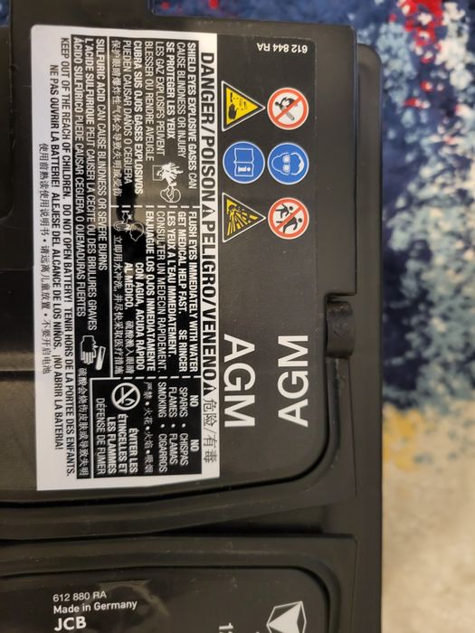 Baterie VARTA AGM acumulator auto 12V 68Ah 680A start-stop audi vw VAG