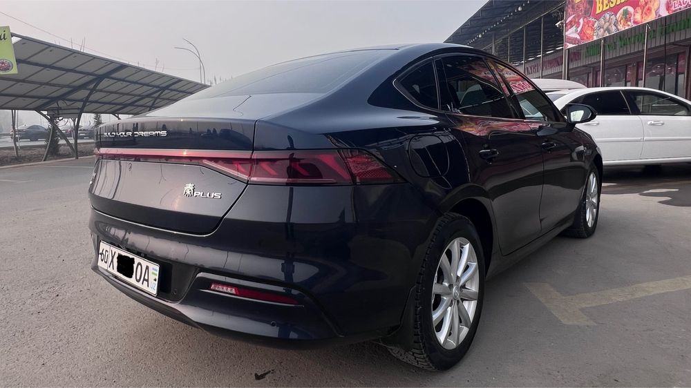 BYD Qin Plus 2023 йил Гибрид