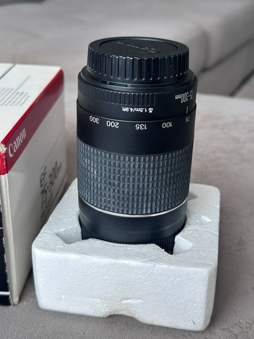 Продам объектив Canon 75-300mm