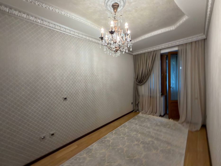 ЦУМ !!! Сдается квартира 4/2/4 СВОЯ КВАРТИРА