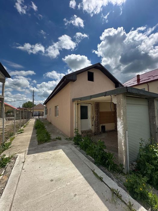 Casa de vanzare caracal