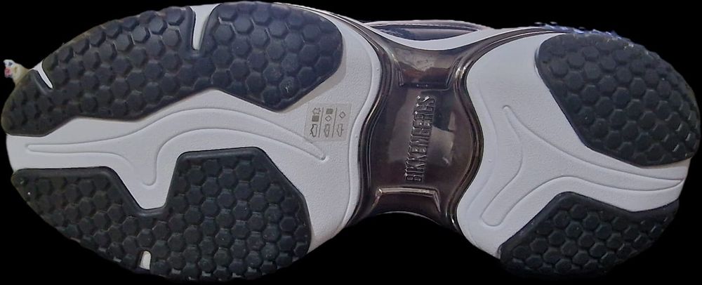 Кросовки  Качественные