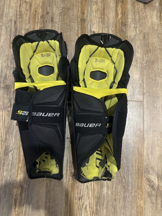 Щитки хоккейные бауер