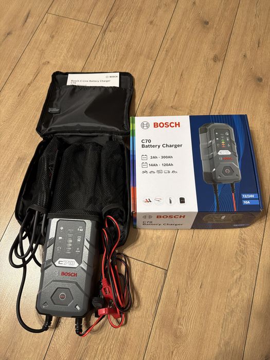 Зарядно за кола BOSCH C70