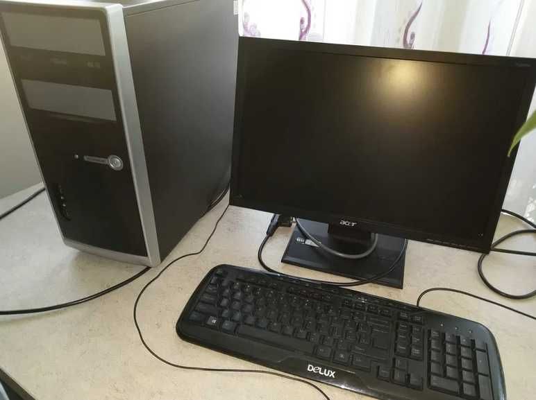 Vând tastatură DeLUX, pentru calculator.