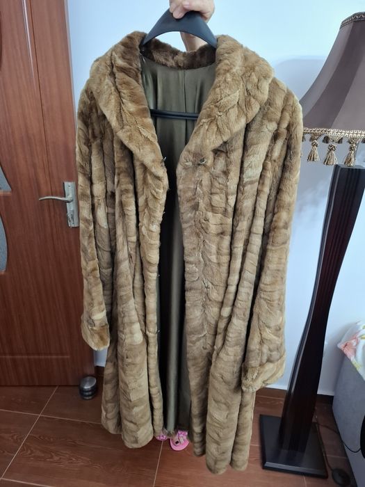 Haina de blana nurca naturala