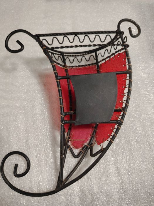 Стенна лампа за чаени свещи