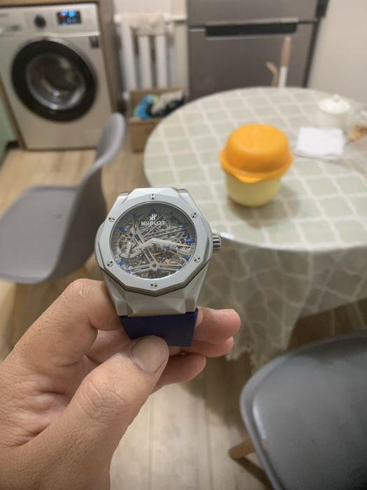 Часы hublot vendome