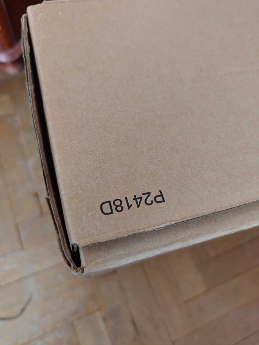 2K QHD Монитор Dell P2418D (23.8" IPS, 2560x1440) – Пълен комплект с кутия!
