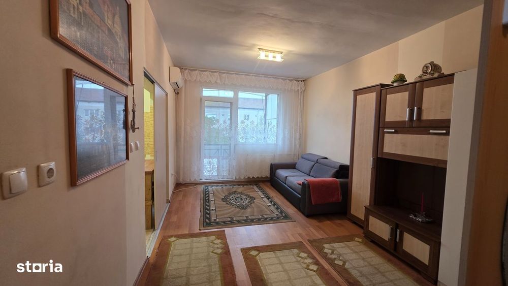 Garsonieră Spațioasă | Bloc reabilitat| Zona Velența — fotografia 1