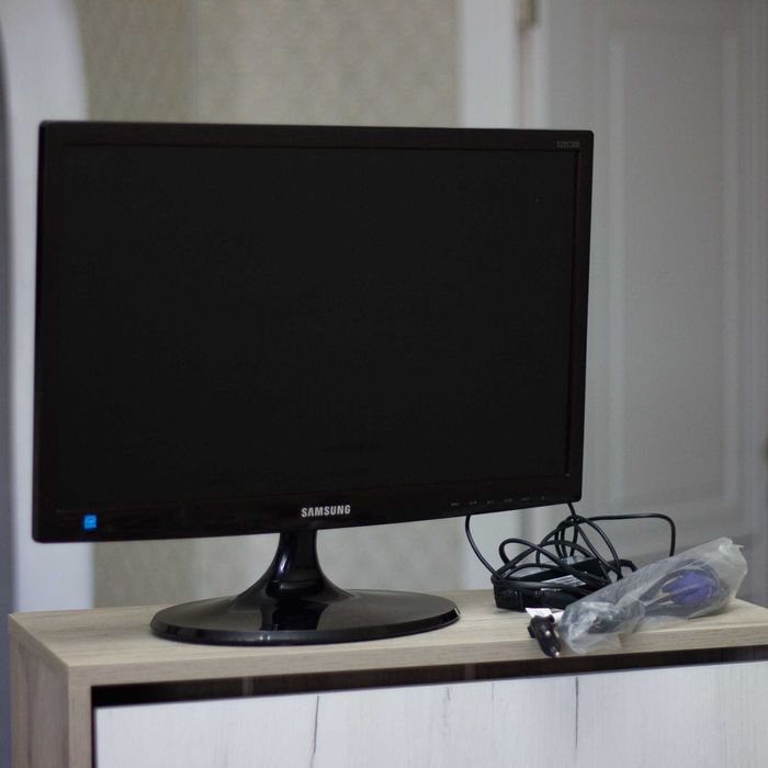 Монитор Samsung 22 дюйма (Full HD 1920x1080) — Идеальное состояние