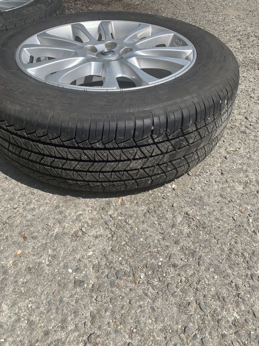 Летни гуми 235/60/18