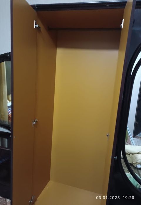 Шкаф жане айна тумбачкамен