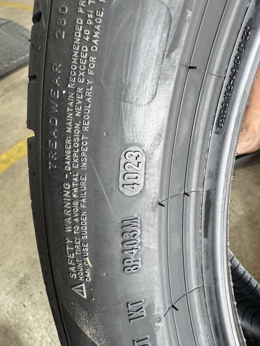 285 40 22/325 35 22 pirelli vara Gle MO