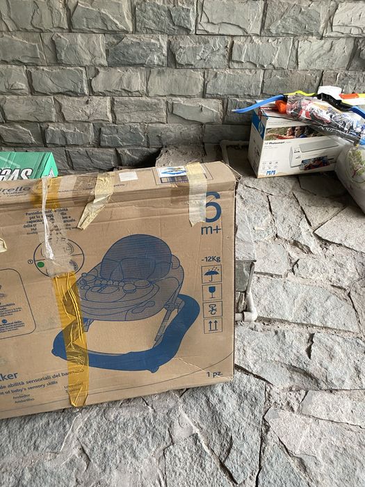 Продам Chicco baby walker