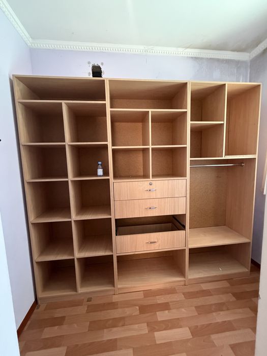 Гардеробный шкаф