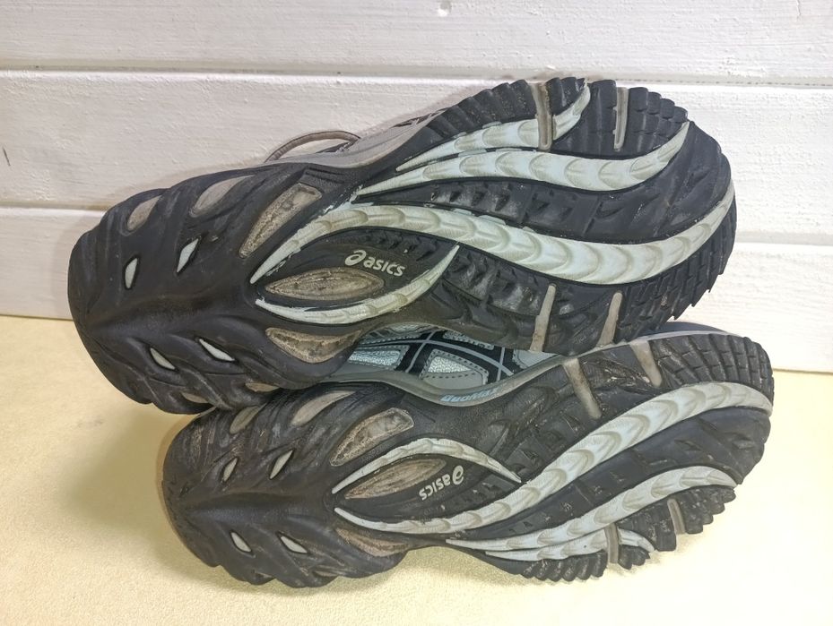 Asics Gel Track N 39 - 22 лв