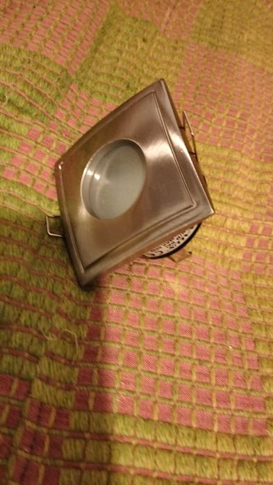 Продавам лунички за баня