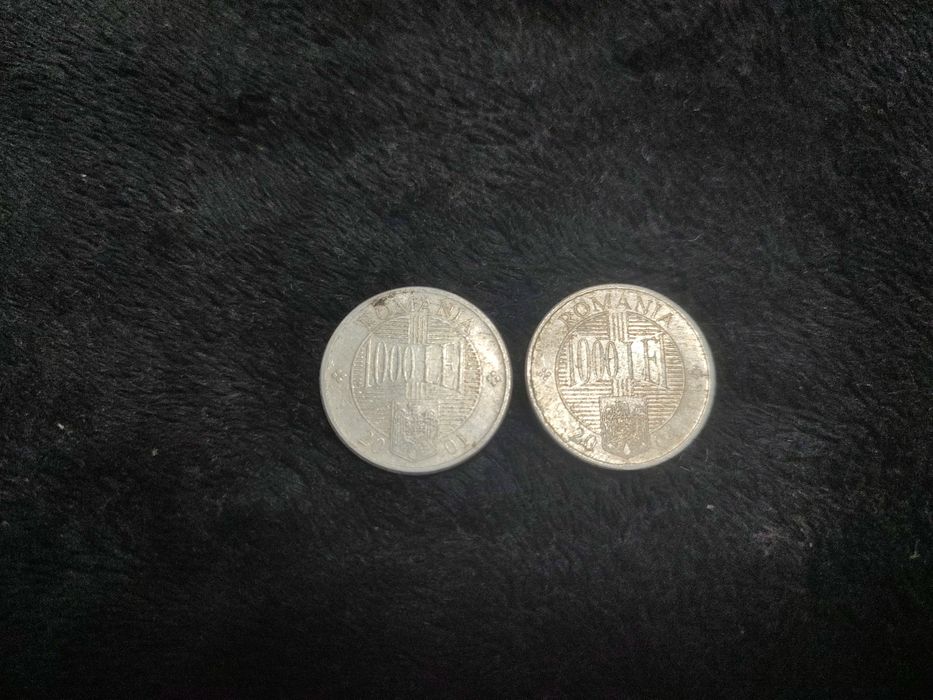 Vând monede 1000 lei din 2001/2004