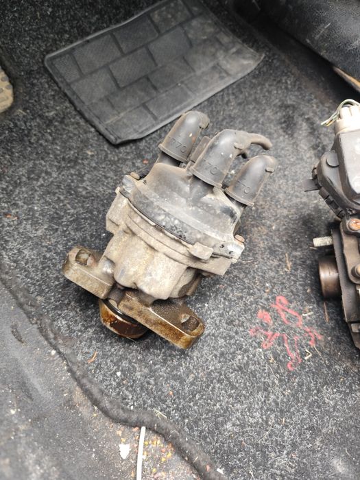 Делко за mitsubishi colt от 96-та до 2000 година 12 вентила 1 5