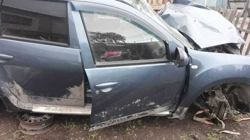 Рено Дастер 2л 4вд