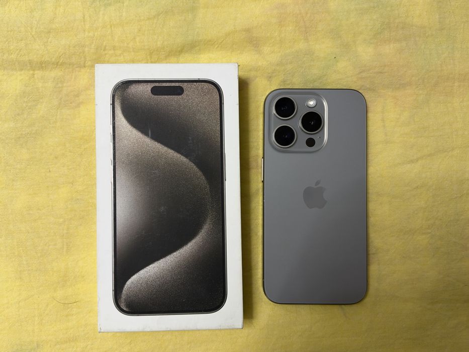 iPhone 15 pro 256gb