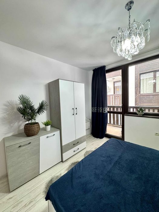 Продава се луксозен двустаен апартамент в Банско