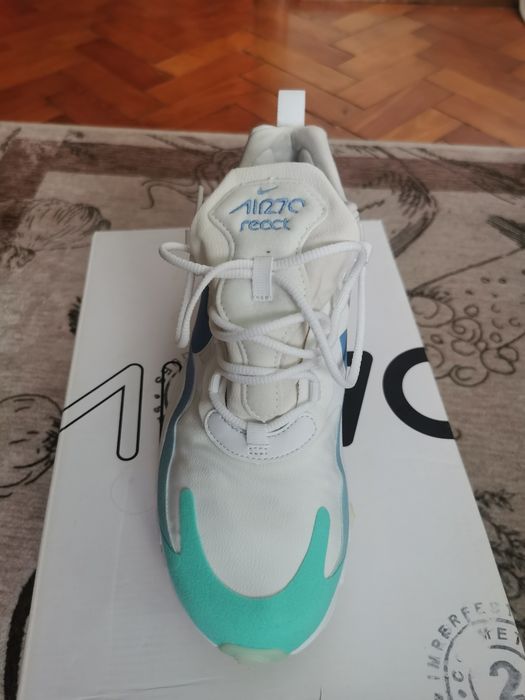 Adidași Nike Air270 React