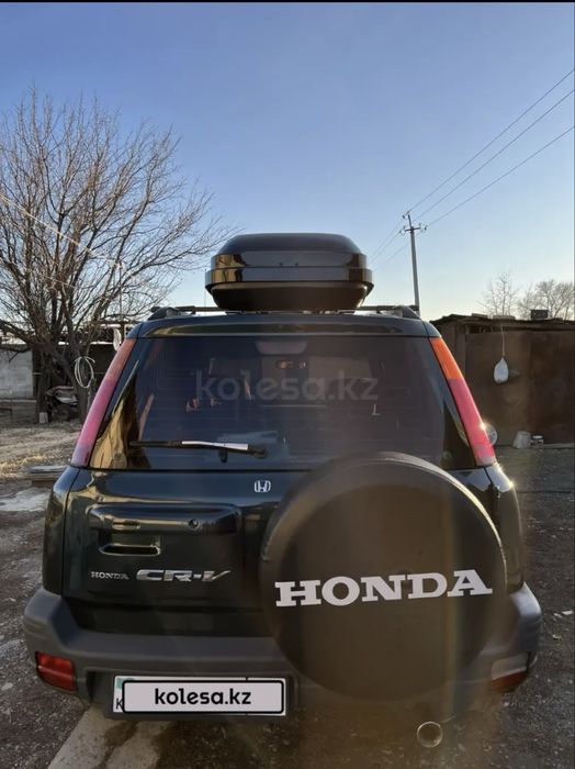 Продам машину Honda CR-V