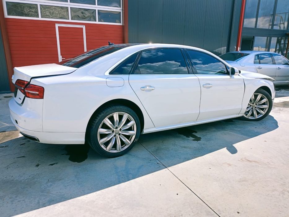 Audi A8 Matrix/ Long Model