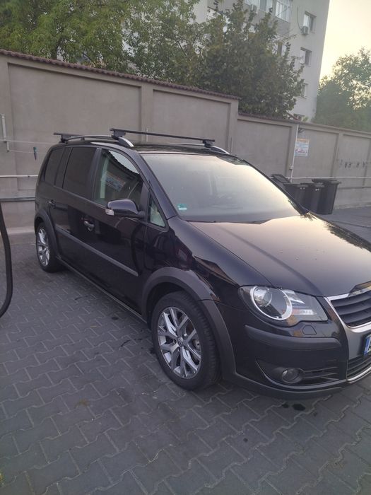 VOLKSWAGEN Touran 2007