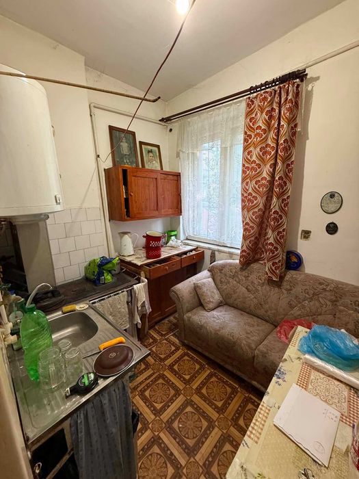 Garsoniera de vanzare