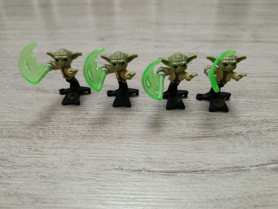 Фигурки ёды из киндера одна 35000
