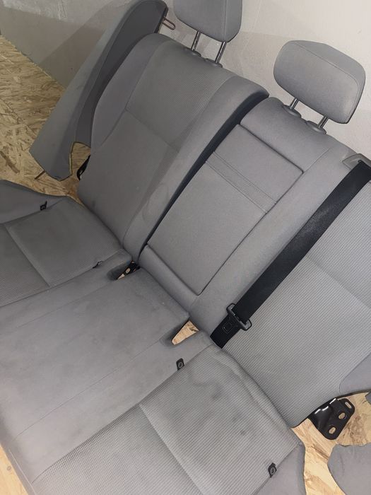 Interior Mercedes C-Class W204, încălzire și reglaj electric