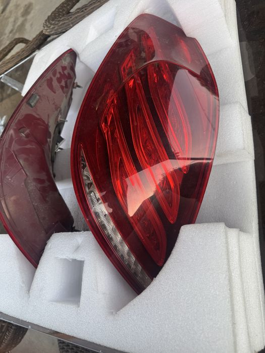 Продам фары от w222 s class оригинал до рест