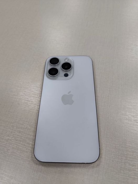 iphone 15 pro karobka