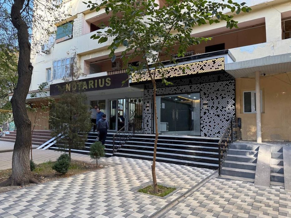Аренда офис Ц5, Лакосте 80м2